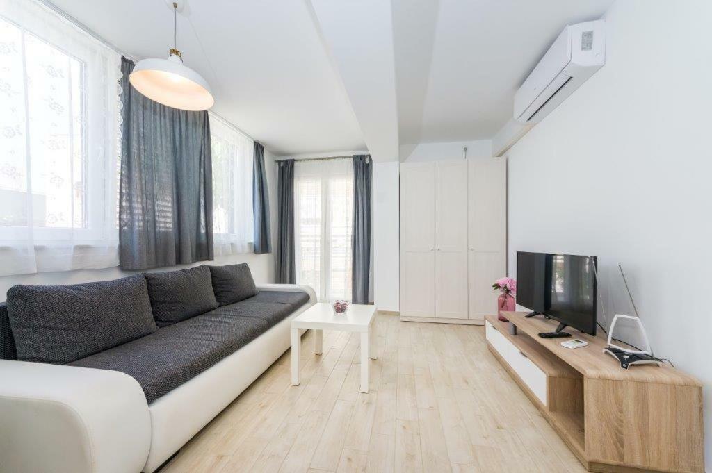 Apartmani Paradise 佩特坎内 外观 照片