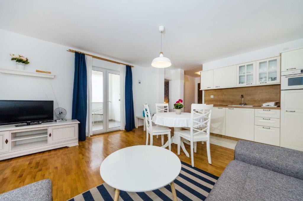 Apartmani Paradise 佩特坎内 外观 照片