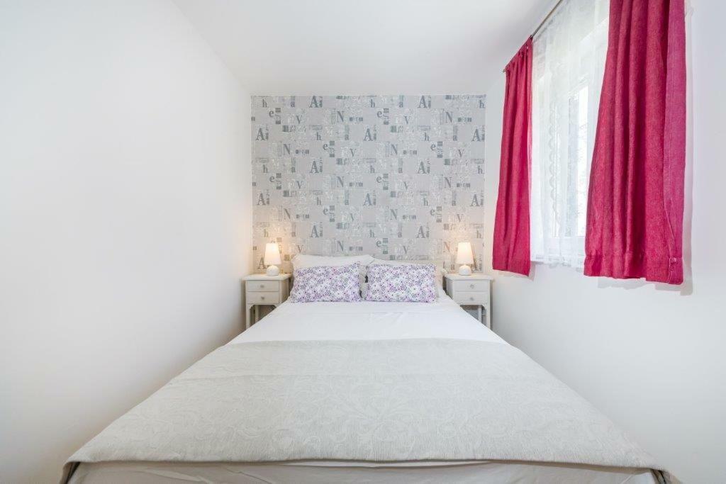 Apartmani Paradise 佩特坎内 外观 照片
