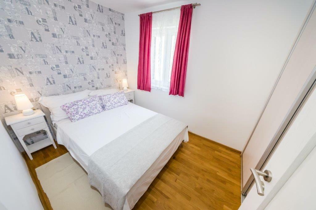 Apartmani Paradise 佩特坎内 外观 照片