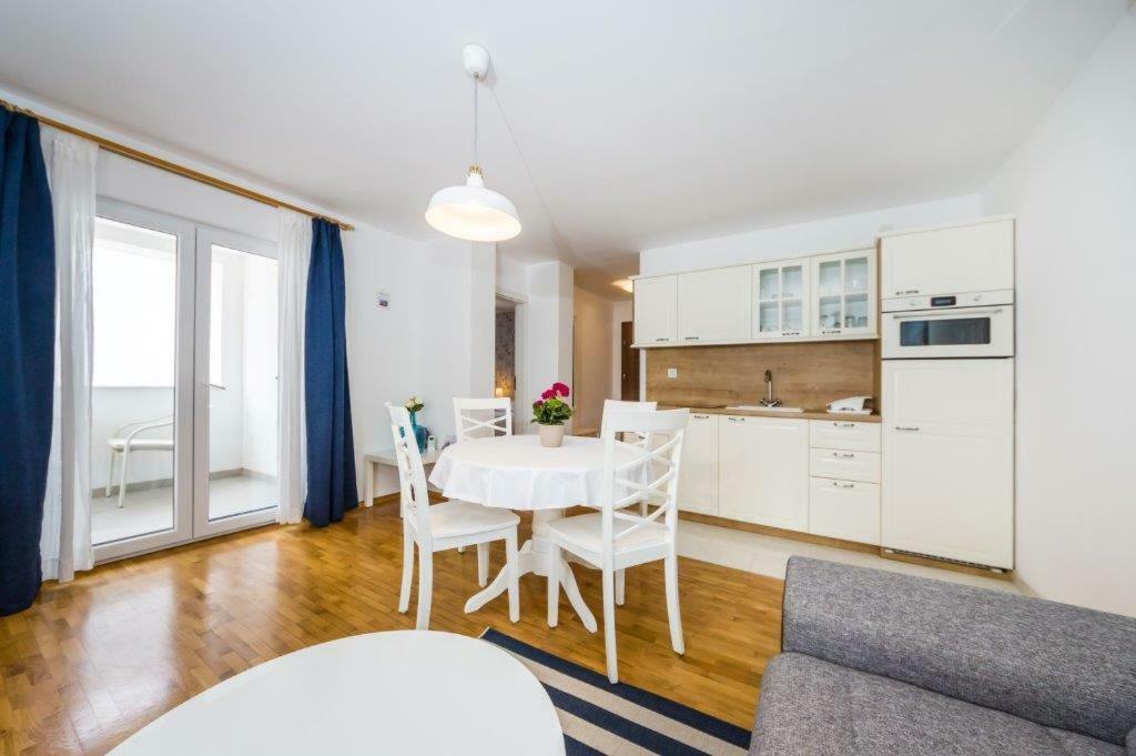 Apartmani Paradise 佩特坎内 外观 照片