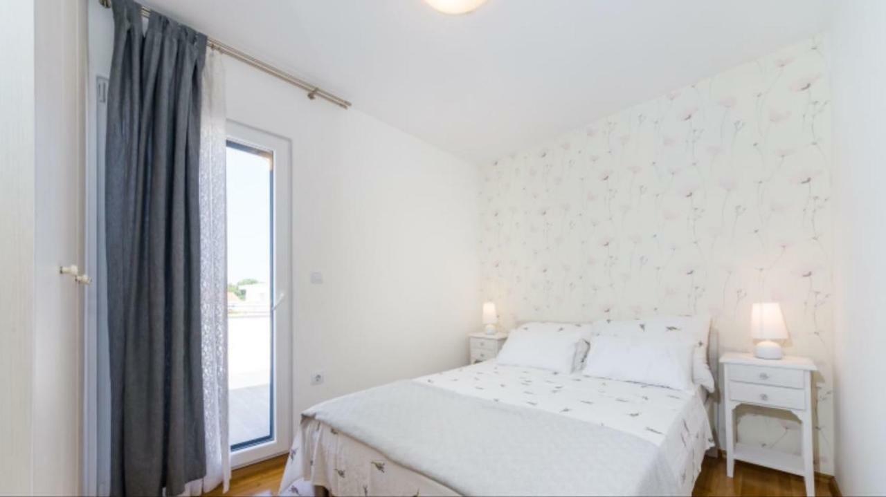 Apartmani Paradise 佩特坎内 外观 照片