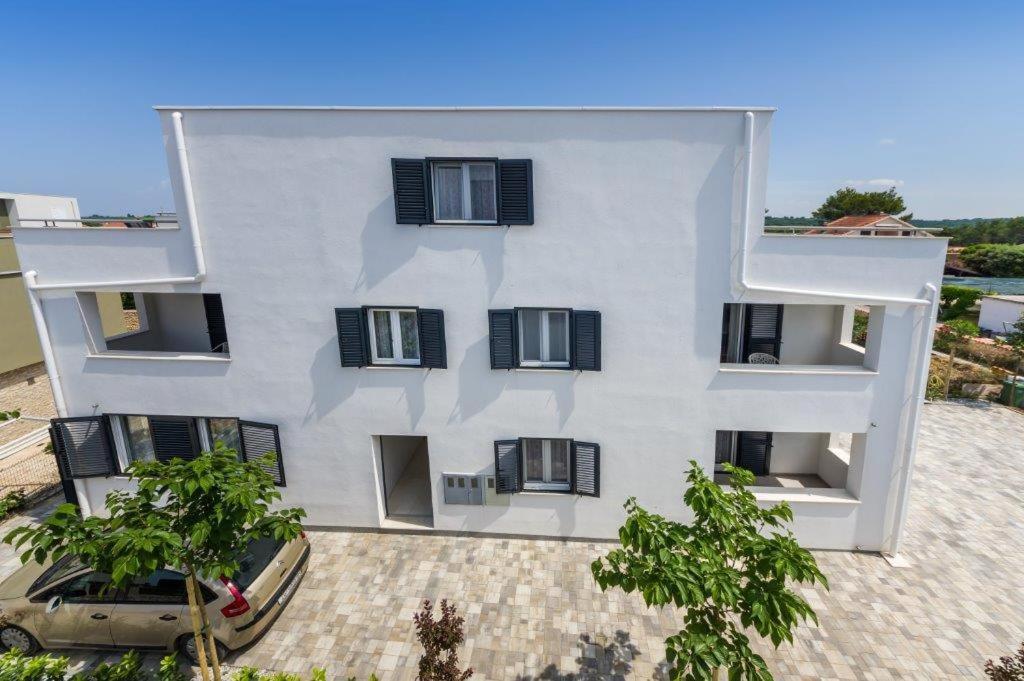 Apartmani Paradise 佩特坎内 外观 照片